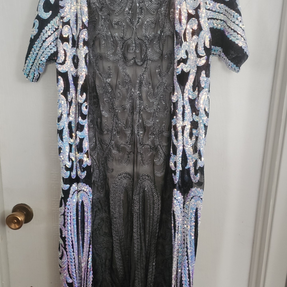 Elegant Black and Silver Sequin Women's Top